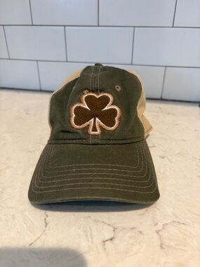 pre-owned, adjustable strapback trucker hat Notre Dame Fighting Irish college